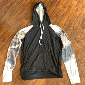 American Eagle Outfitters Lightweight Hoodie